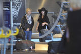 th_04099_celebrity_paradise.com_TheElder_LeaMichele2011_09_30_arrivesatRoissyairportinParis27_122_2lo.jpg