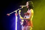 th_63272_Celebutopia-Katy_Perry_performs_live_as_part_of_her_Hello_Kitty_Tour_2009_in_Sydney-02_123_340lo.jpg
