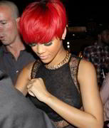 th_55004_RihannaheadstoherafterpartyatGreenhouse12.8.2010_22_122_430lo.jpg