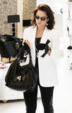 th_00767_celebrity_paradise.com_TheElder_MenaSuvari2010_03_10_ShopsAtLFStores76_122_558lo.jpg