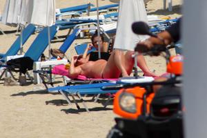 Greek Beach Voyeur Naxos Candid Spy 5 -04ivjoeemr.jpg