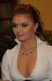 http://img106.imagevenue.com/loc355/th_49833_Alina_Kabaeva_696_122_355lo.jpg