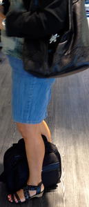 Italian Feet and legs candids at the airport41q22shuyp.jpg
