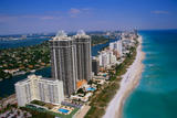 http://img106.imagevenue.com/loc440/th_10465_SouthBeach._122_440lo.jpg