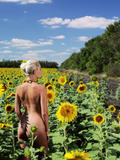 Adele B in Tournesol w1vb16mkr2